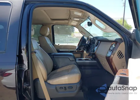 2013 Ford F-250 Lariat из США, поврежденный, VIN 1FT7W2BT6DEB59811